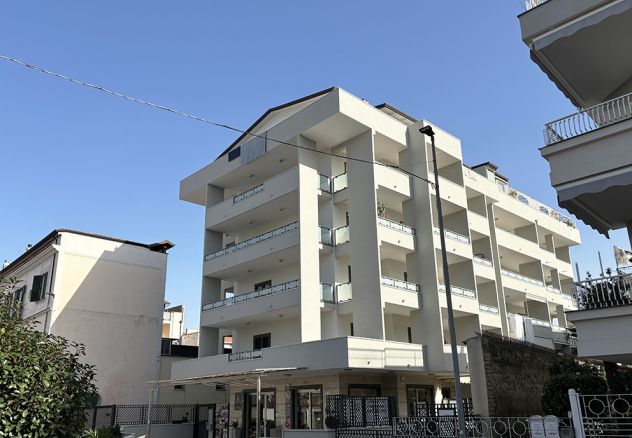 Aversa centro VENDESI locale 50 mq. - Foto 8