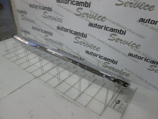 131571 703020 PARAURTI POSTERIORE CROMATO OPEL KADETT 1.2 B 5P RICAMBIO USATO CON FORI - Foto 2