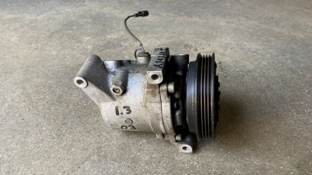 Compressore climatizzatore Suzuki Jimny 1.3 benzina del 2003 (95201-77GB2) - Foto 3