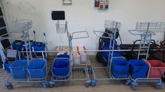 Svuota tutto magazzino pulizie - Foto 2