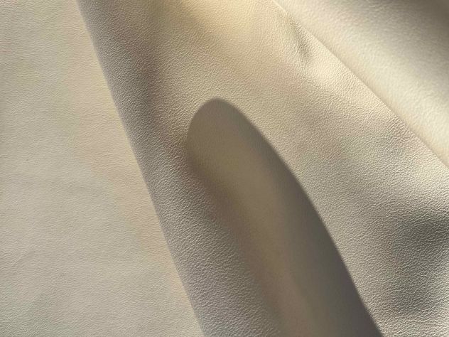 Pellame bianco nappato per creazioni artistiche - Foto 8