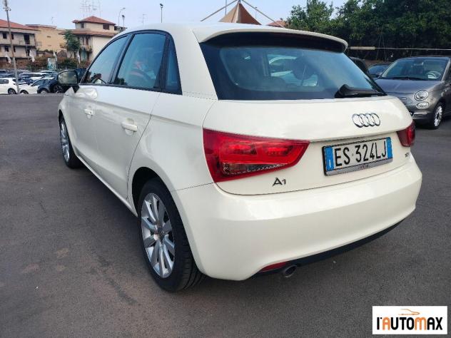 AUDI - A1 Sportback Sportback 1.6 tdi Ambition s-tronic - Foto 7