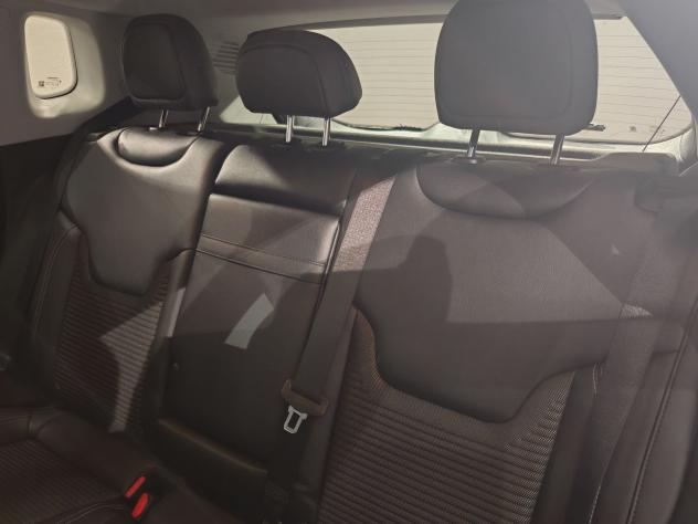 Jeep Compass e-Hybrid 1.5 Turbo MHEV T4 96kW Limited DDCT - Foto 8