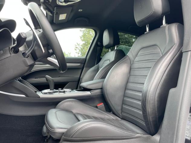 Alfa Romeo Stelvio 2.2 TD 210 CV Veloce AT8 Q4 - Foto 10