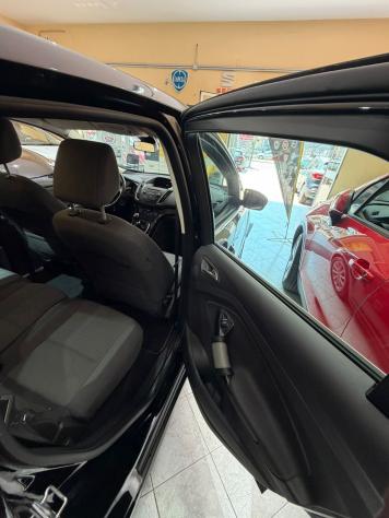 Ford C-Max 1.5 TDCi 120CV Start&Stop Titanium - Foto 8