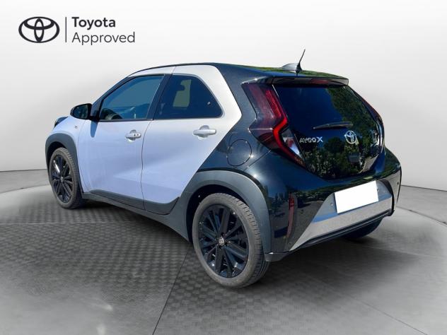 Toyota Aygo X 1.0B (72 CV) JBL Special Edition S-CVT - Foto 4