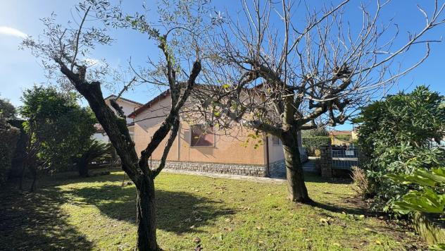 VILLINO di 7 vani e di 107 mq (PIETRASANTA) rif. 304 - Foto 7