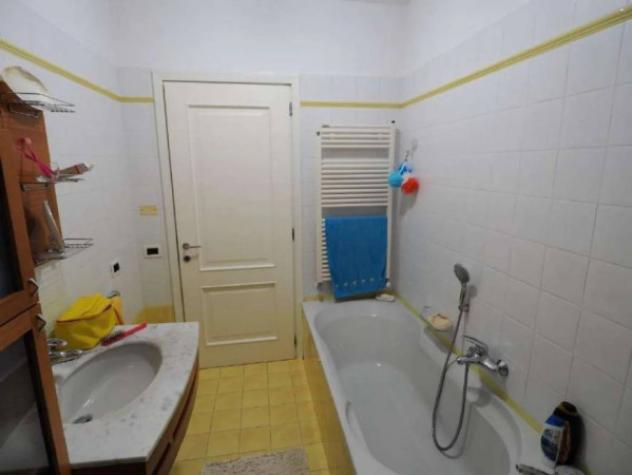Immobile in asta di 222 m² con più di 5 locali e box auto doppio in vendita a Porcia - Foto 19
