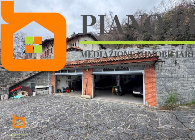 V000560 - VILLA CON VISTA LAGO PANORAMICA E AMPIO PARCO - Foto 17