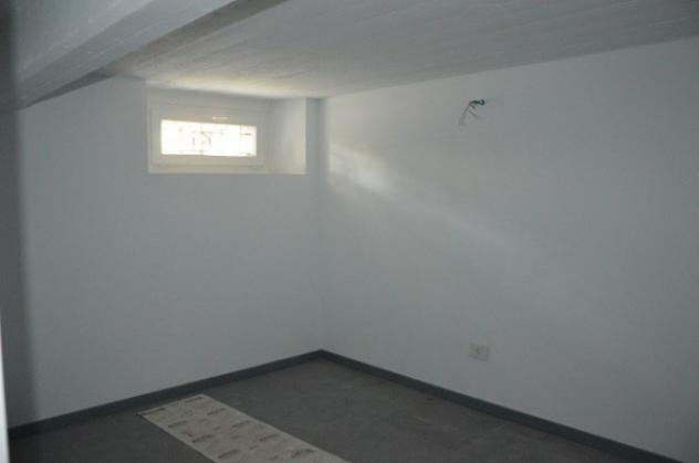 Villa di 140 m² con 3 locali in vendita a Albizzate - Foto 6