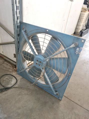 VENTILATORE ASSIALE SU TELAIO USATO