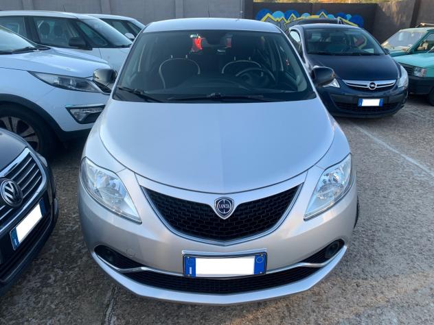 LANCIA YPSILON -FINANZIABILE - Foto 2