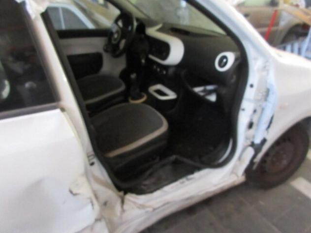 Renault Twingo 1.0 SCe Live - Foto 9