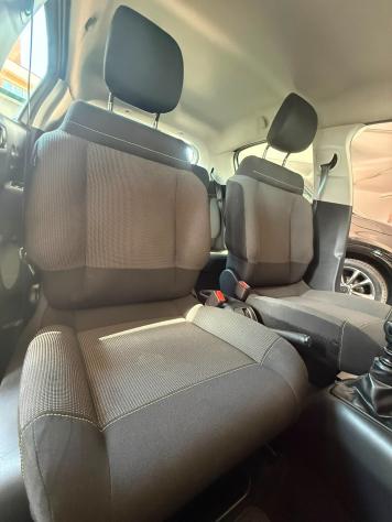 Citroen C3 BlueHDi 100 S&S Plus - Foto 9