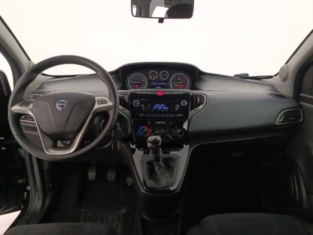Lancia Ypsilon III 2011 1.2 8v Gold c/CL 69cv E6 - Foto 9