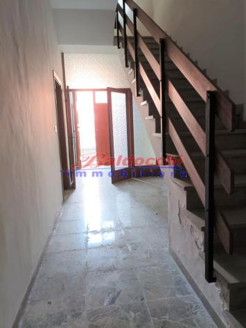 FANO ZONA OSPEDALE -CASA INDIPENDENTE LIBERA SUI TRE LATI - Foto 3