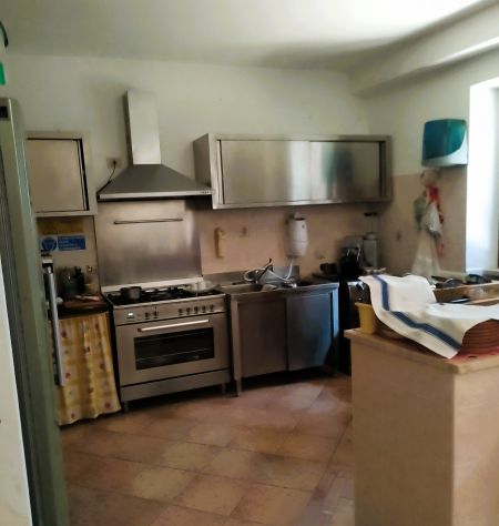 Casale ristrutturato con terreno sui quattro lati - Foto 10