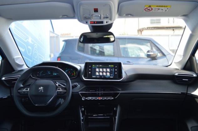 PEUGEOT 208 Full Eettric 136 CV 5 porte Allure rif. 23952852 - Foto 7