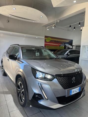 Peugeot 2008 BlueHDi 130 S&S EAT8 Active Pack - Foto 3