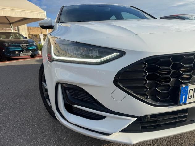 Ford Focus Hybrid ST-Line - 155 CV 2023 - PARI AL NUOVO - Foto 2