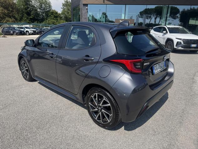 Toyota Yaris Hybrid Trend MY22 - Foto 3