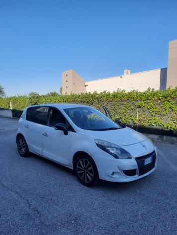Renault Scenic Scic X-Mod 1.5 dCi 110CV Luxe - Foto 9