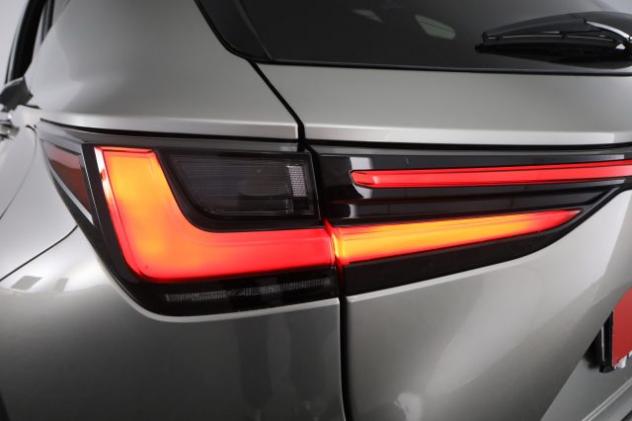LEXUS NX NX Hybrid 4WD F-Sport rif. 23849751 - Foto 10