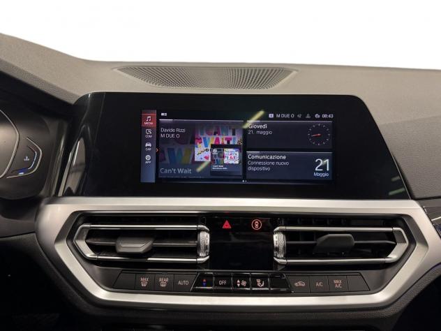 BMW Serie 3 320d 48V Sport Touring auto - Foto 10