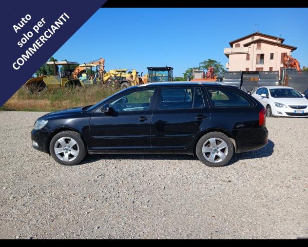 Škoda Octavia 2ª serie 1.6 TDI CR F.AP. Wagon Ambition - Foto 2