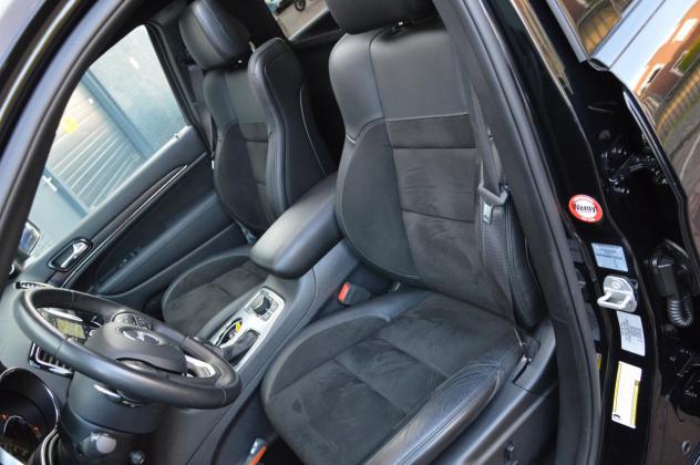 Jeep Grand Cherokee 3.0 CRD Night Eagle S 2019 - Foto 2