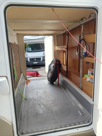 CAMPER RIMOR FORD MANSARDATO 6 POSTI CLIMATIZZATORE FOTOVOLTAICO GARAGE CAMPEGGIO USATO GENERALI 1754 - Foto 8