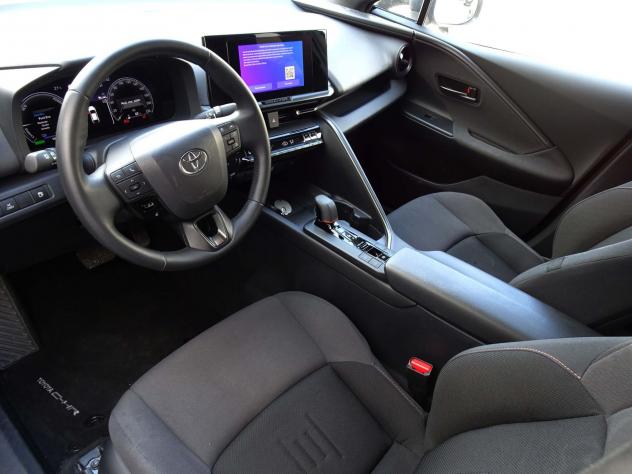Toyota C-HR 2.0 PHEV Trend - Foto 6