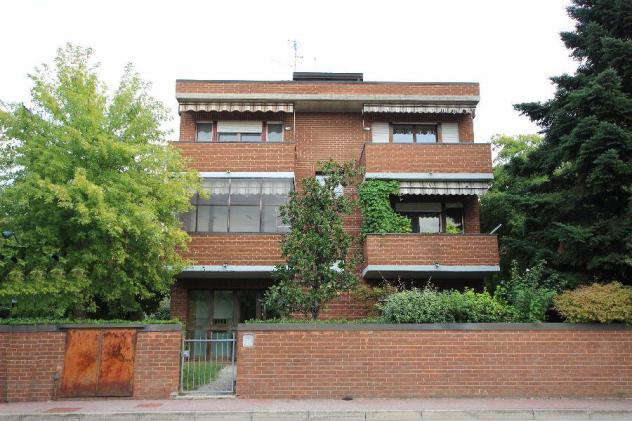 Appartamento in Vendita in zona LONGARA