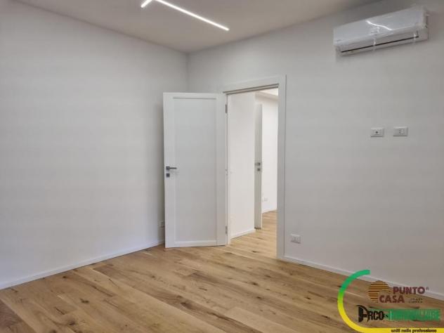 Via Lo Iacono affittasi bivani ristrutturato e totalmente arredato - Foto 11