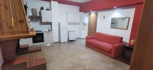 VALMONTONE MONOLOCALE ARREDATO SPESE INCLUSE - Foto 2