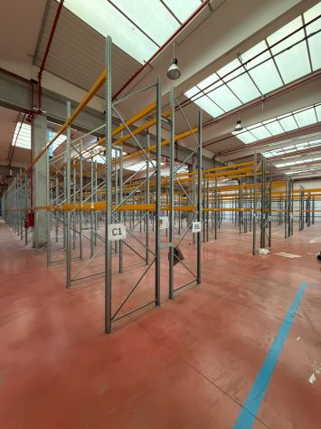 Allestimento magazzino napoli - Foto 2