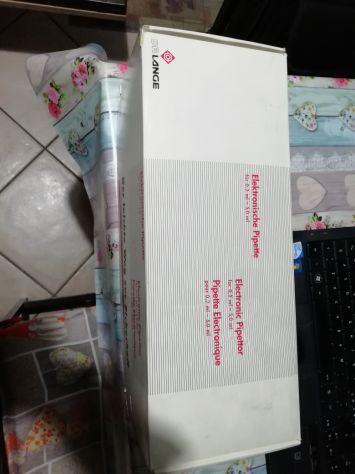 Strumenti di misurazione pipettatore elettronico - Foto 2
