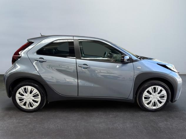 Toyota Aygo X 1.0B (72 CV) Active S-CVT - Foto 5