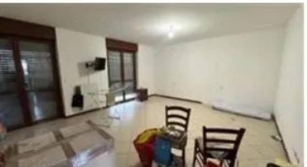 Immobile in asta di 47 m², box auto in vendita a Oleggio - Foto 2