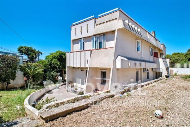 Villa di 110 m² con 3 locali in vendita a Taranto - Foto 13