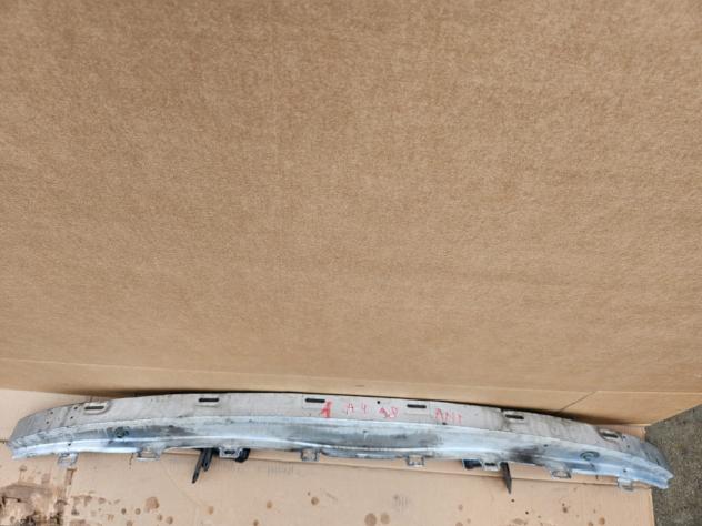 RINFORZO PARAURTI ANTERIORE AUDI A4 Avant (8D) (9700)