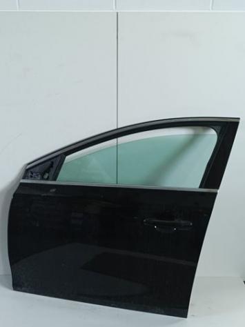 PORTA ANT. S. NERO MET. C/ALZ. E SERR.  999-U1307320 Carrozzeria  Lamierati esterni  Porte  Porta ant. sx. VOLVO - V40 / V40 Cross Country - 01-03-201
