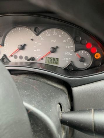 FORD Focus 1.6i 16V cat SW Ghia rif. 23335630 - Foto 10