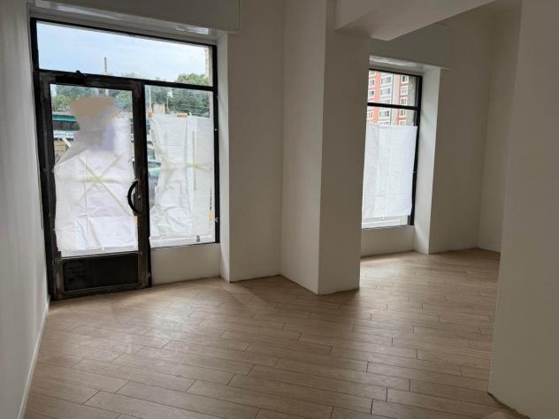 Vendita Attività commerciale da 61 mq in VIA Roma - Foto 2