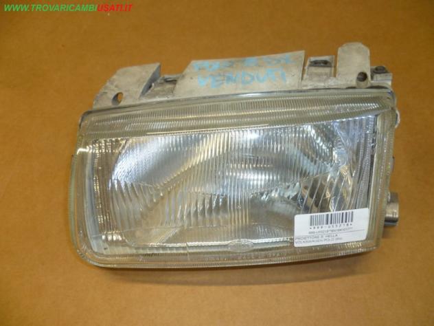 PROIETTORE S. HELLA VOLKSWAGEN POLO (6N)  Parti elettriche  Fanaleria  Proiettori  Proiettore ant. VOLKSWAGEN - POLO - 01-09-1994 - 01-09-2001