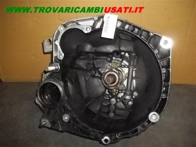 CAMBIO COMPL.(-modif.4158) 1.9 D 5 MARCE (PUNTO 99 ) FIAT PUNTO (1N/1P)  Meccanica  Cambio e trasmisione  Cambio  Cambio FIAT - PUNTO II - 01-09-1999