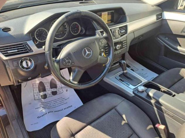 MERCEDES-BENZ E 250 CDI S.W. BlueEFFICIENCY Avantgarde rif. 24114084 - Foto 3