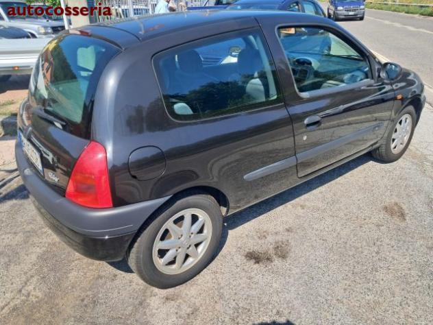 RENAULT Clio 1.2 automatica rif. 23914557 - Foto 4