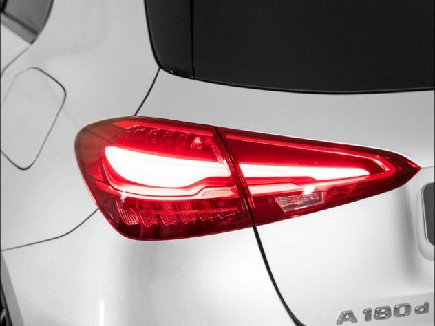 Mercedes-Benz Classe A Classe A 180 d Automatic AMG Line Extra - Foto 6