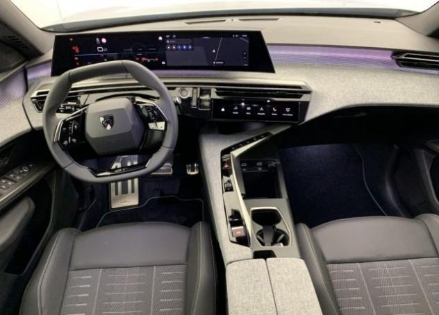 PEUGEOT 3008 Hybrid 145 e-DCS6 GT - KM 0 2025 rif. 22861675 - Foto 8